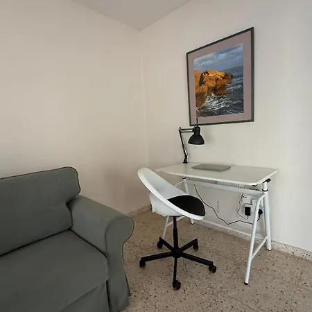 Kamilla- Kaparis Apartment *