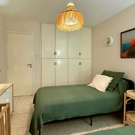 Apartment Kamilla- Kaparis Paralimni